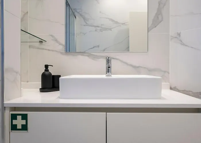 Appartement Bright 2br Flat Near Praca Da Galiza By Lovelystay Porto