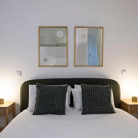 Lejlighed Bright 2br Flat Near Praca Da Galiza By Lovelystay *