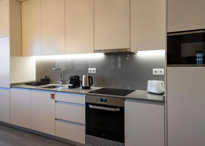 شقة Bright 2br Flat Near Praca Da Galiza By Lovelystay بورتو