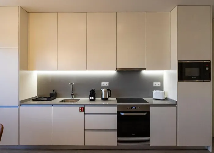 Bright 2br Flat Near Praca Da Galiza By Lovelystay Apartmán Porto